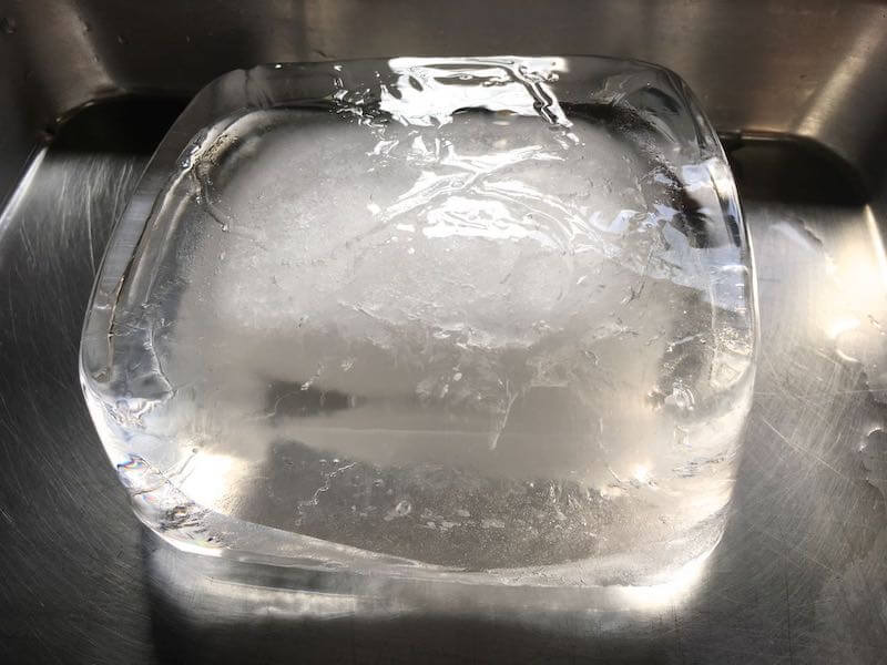 かき氷の氷沸かした水道水