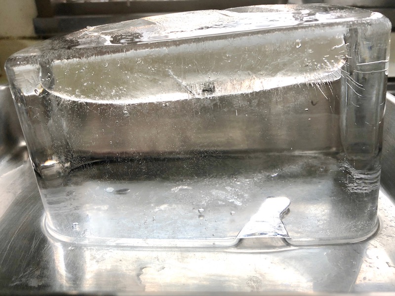 透明な氷の作り方21
